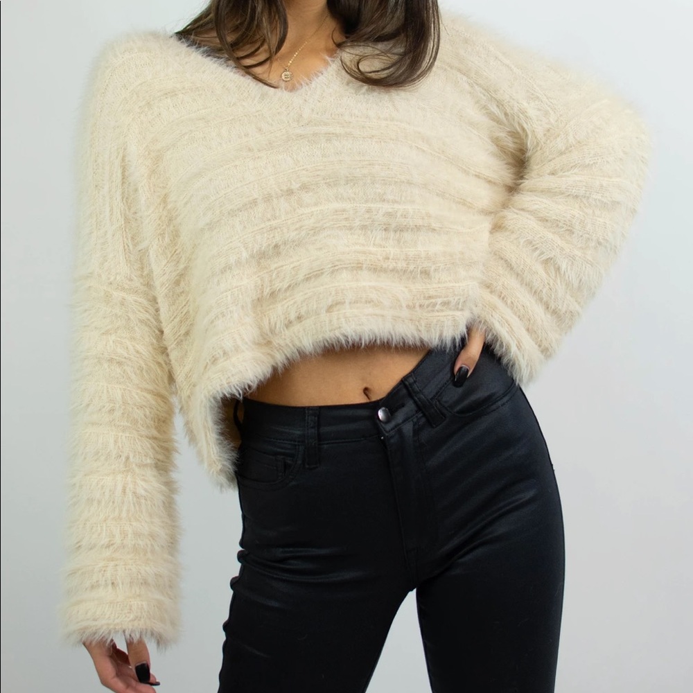 Grey bandit sweater